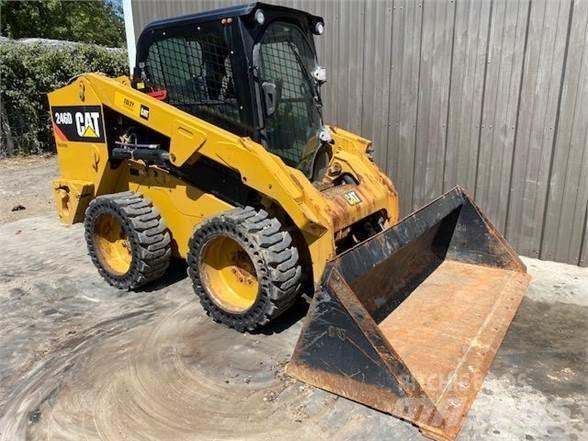 CAT 246D Skid steer mini nakladalci