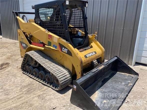 CAT 257B2 Skid steer mini nakladalci