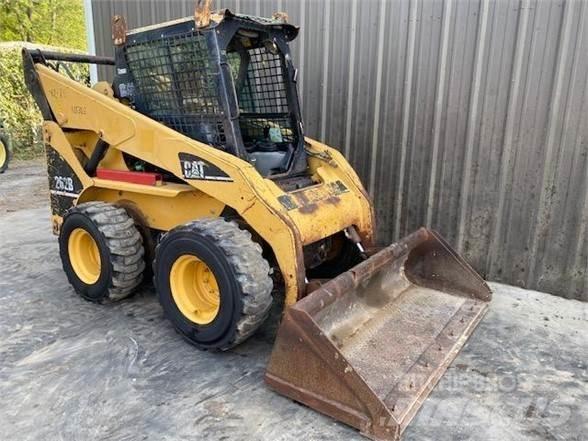CAT 262B Skid steer mini nakladalci
