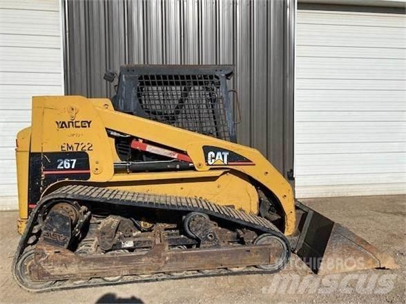 CAT 267 Skid steer mini nakladalci