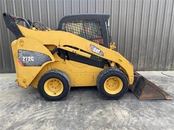 CAT 272C Skid steer mini nakladalci