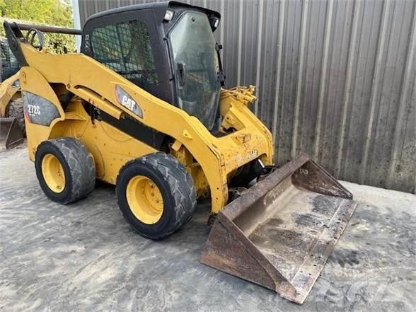 CAT 272C Skid steer mini nakladalci