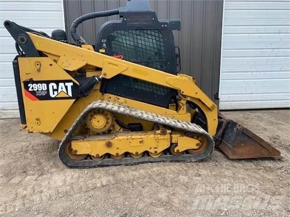 CAT 299D2 XHP Skid steer mini nakladalci