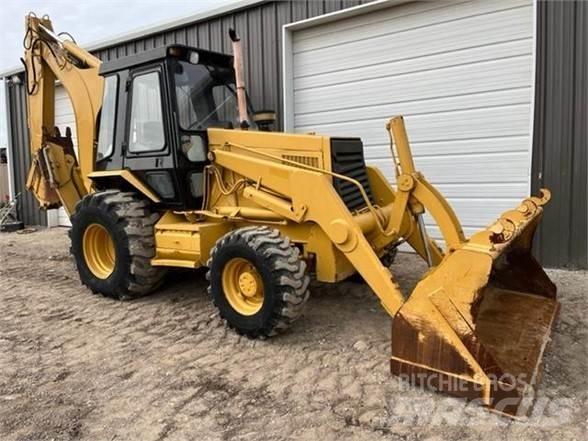 CAT 446B Rovokopači