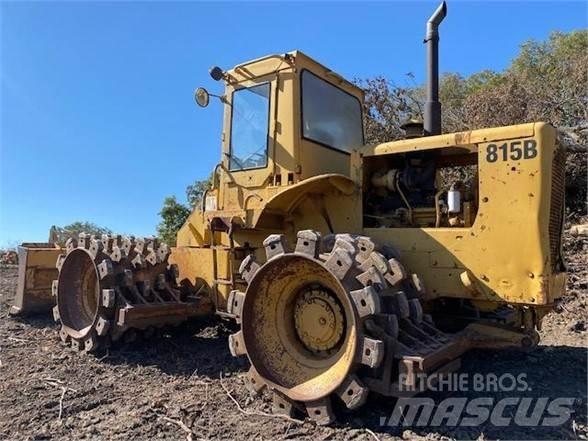 CAT 815B Enojni valjarji