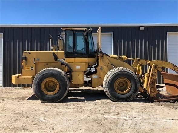 CAT 950F Kolesni nakladalci