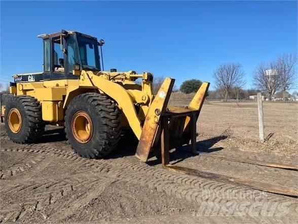 CAT 950F Kolesni nakladalci