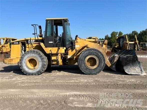CAT 950G Kolesni nakladalci