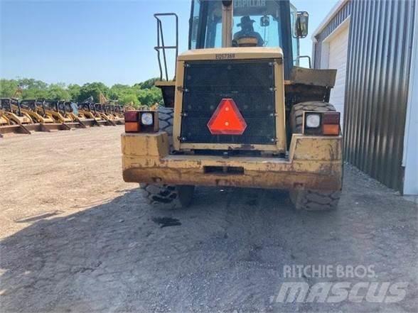 CAT 962G Kolesni nakladalci