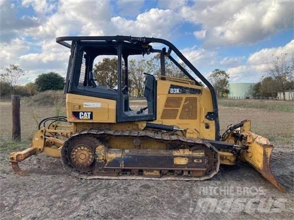 CAT D3K2 XL Buldožerji goseničarji