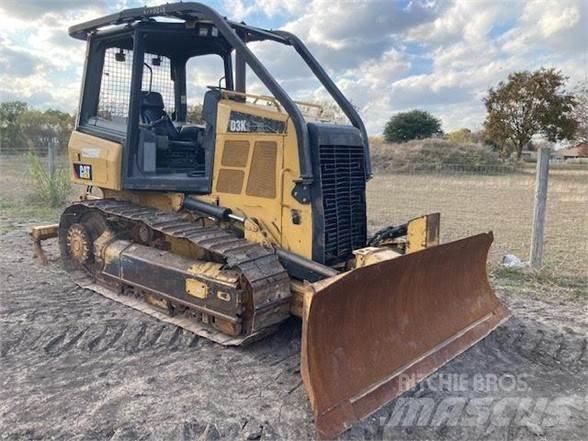 CAT D3K2 XL Buldožerji goseničarji