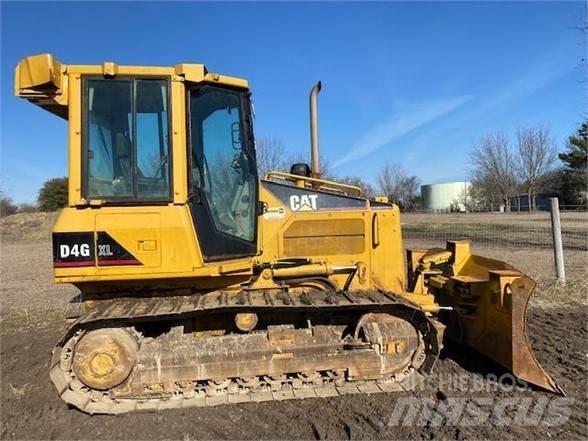 CAT D4G XL Buldožerji goseničarji