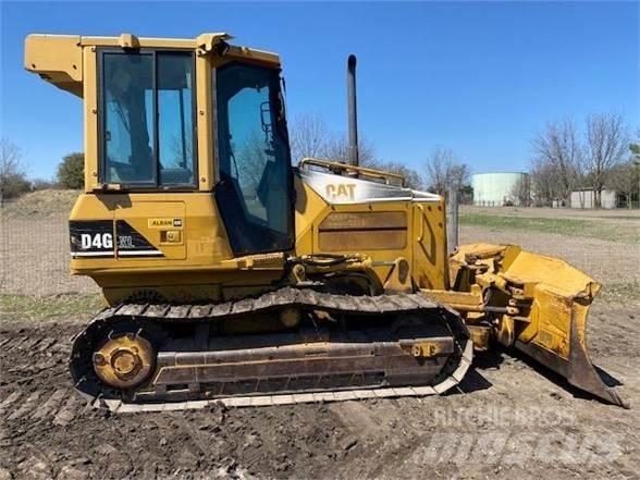 CAT D4G XL Buldožerji goseničarji