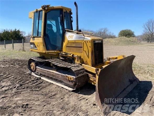 CAT D4G XL Buldožerji goseničarji