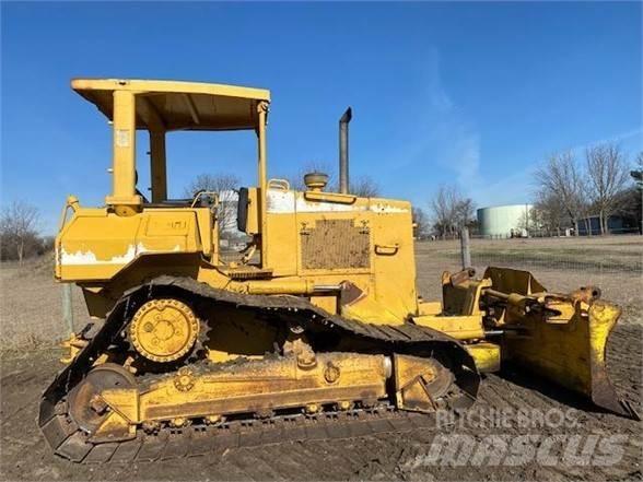 CAT D5M LGP Buldožerji goseničarji