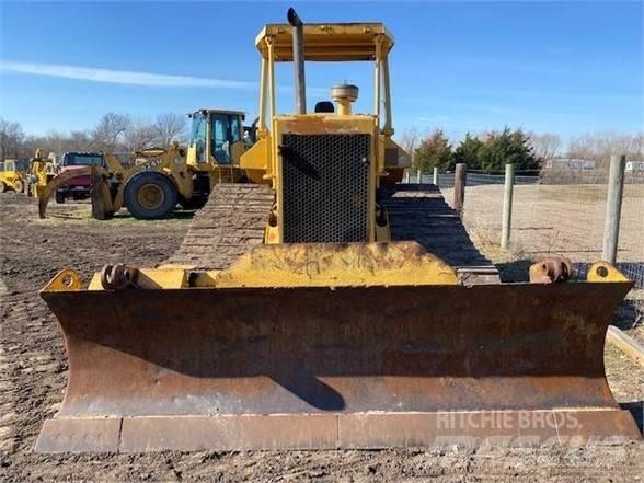CAT D5M LGP Buldožerji goseničarji