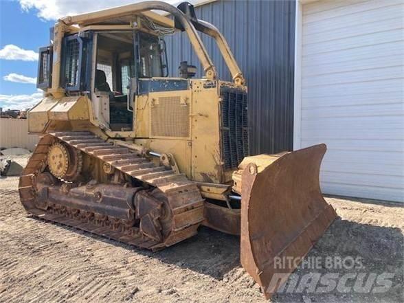 CAT D5M XL Buldožerji goseničarji