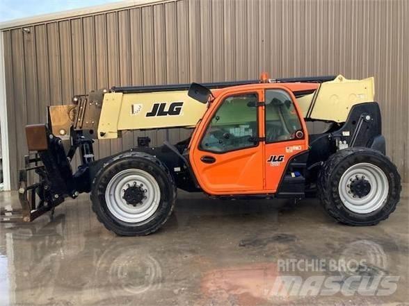 JLG 1055 Teleskopski viličarji