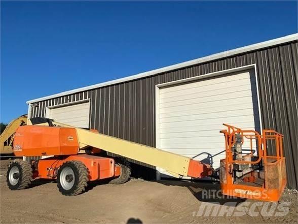 JLG 600S Teleskopske dvižne ploščadi