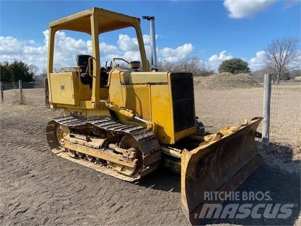 John Deere 450 Buldožerji goseničarji