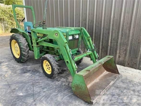 John Deere 850 Traktorji