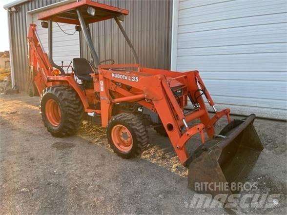 Kubota L35 Rovokopači