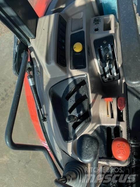 Kubota M6060D Traktorji