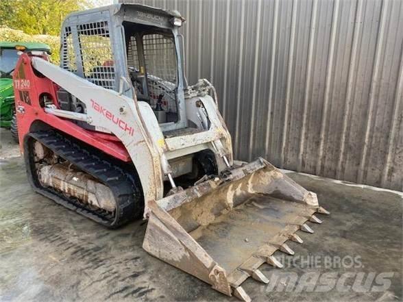 Takeuchi TL240 Skid steer mini nakladalci