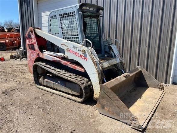 Takeuchi TL250 Skid steer mini nakladalci