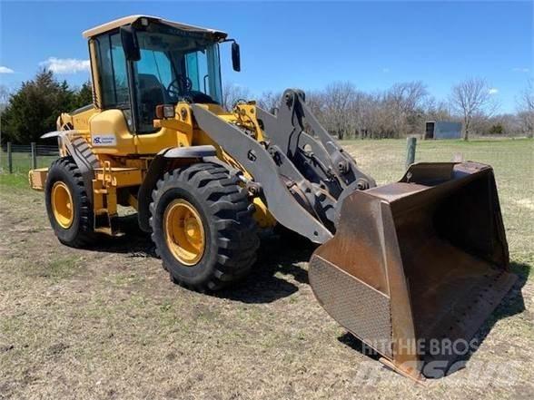 Volvo L60F Kolesni nakladalci