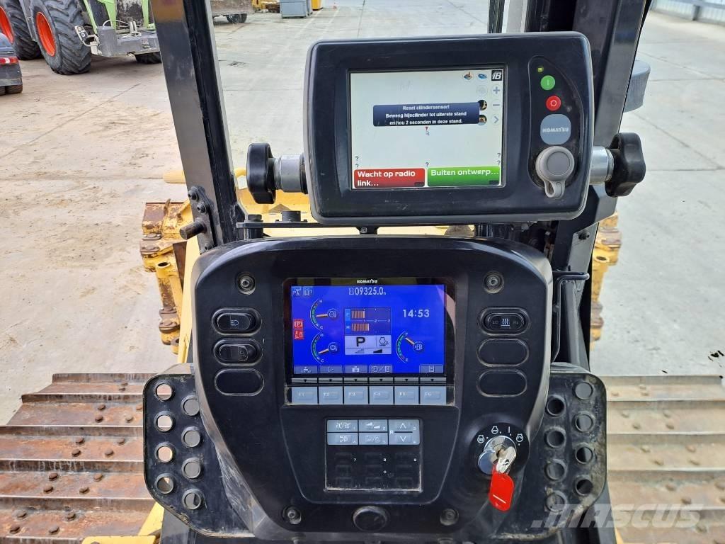 Komatsu D 61 PXI-23 Buldožerji goseničarji