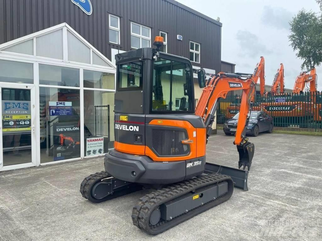 Develon DX 35 Z-7 Mini bagri <7t