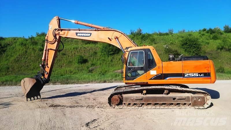 Daewoo S255 LC Bagri goseničarji