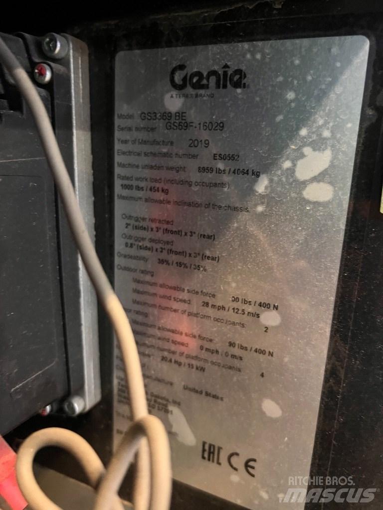 Genie GS 3369 BE Škarjaste dvižne ploščadi