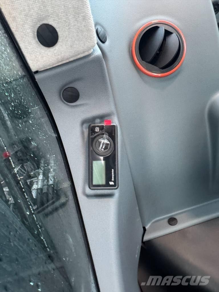 Atlas 175 WSR Bagri na kolesih