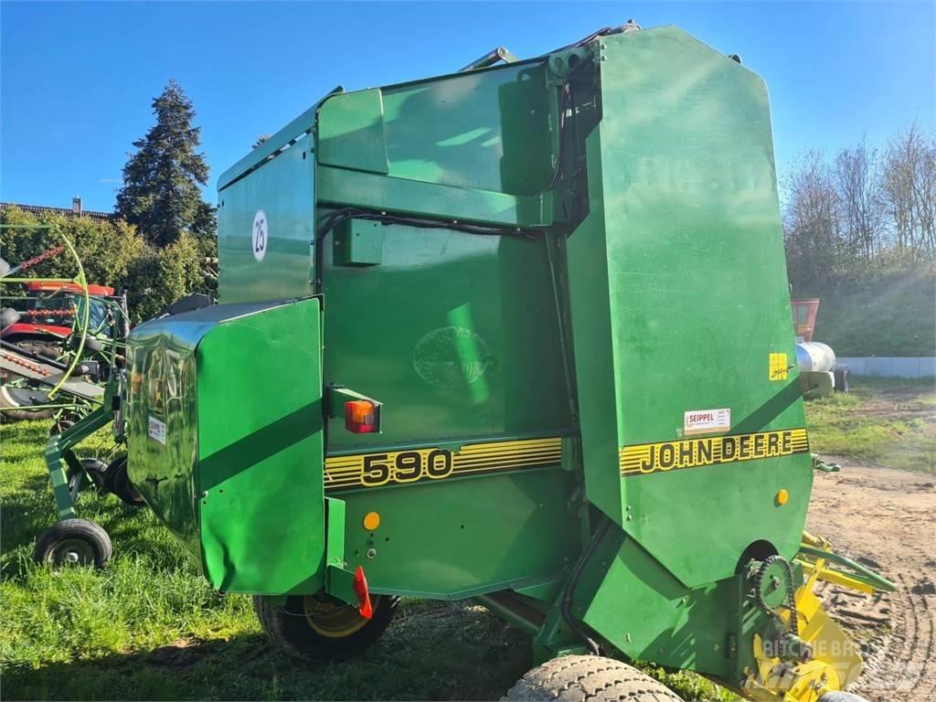 John Deere 590 Balirke (okrogle bale)