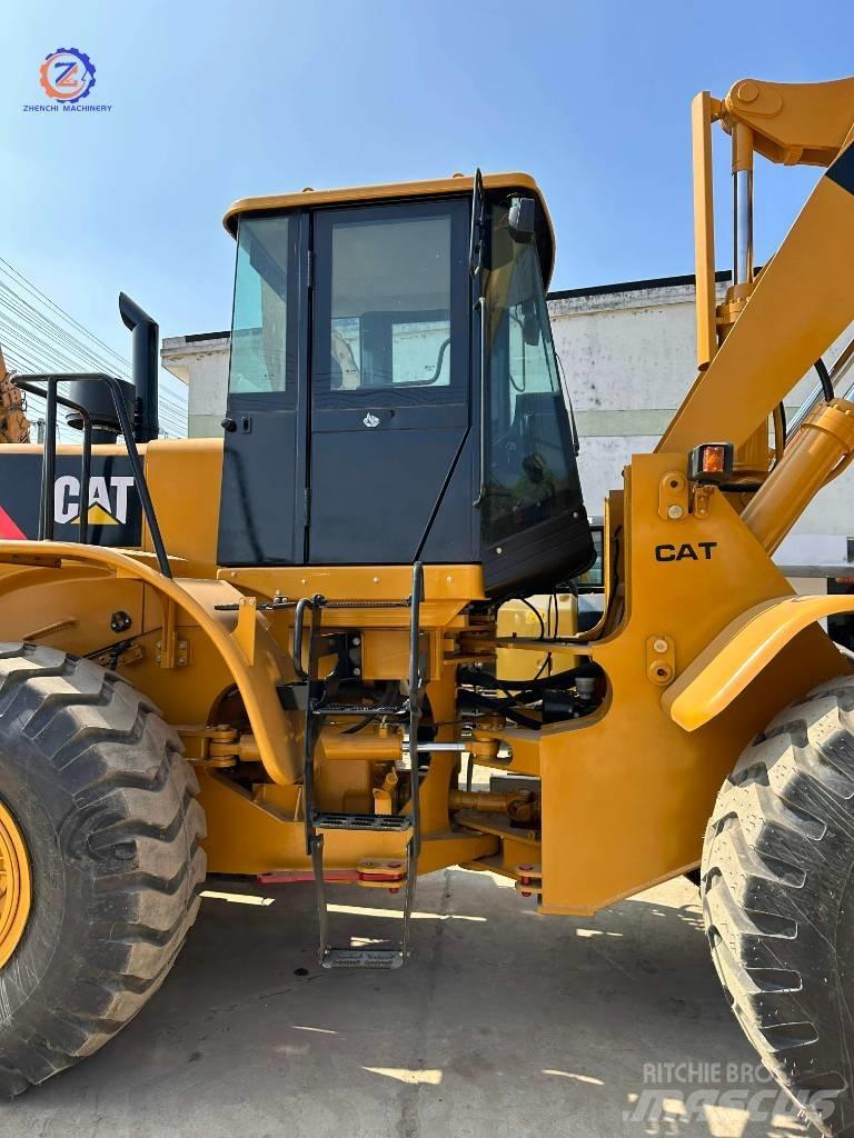 CAT 966 L Kolesni nakladalci