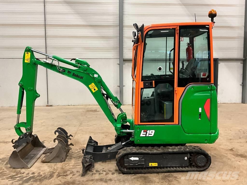 Bobcat E 19 Mini bagri <7t