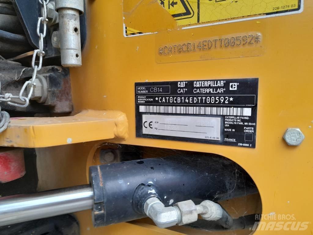 CAT CB 14 Dvojni valjarji