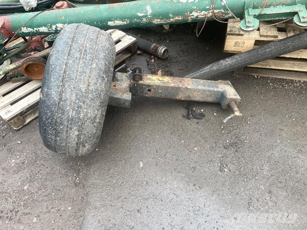 New Holland TS 100 Traktorji