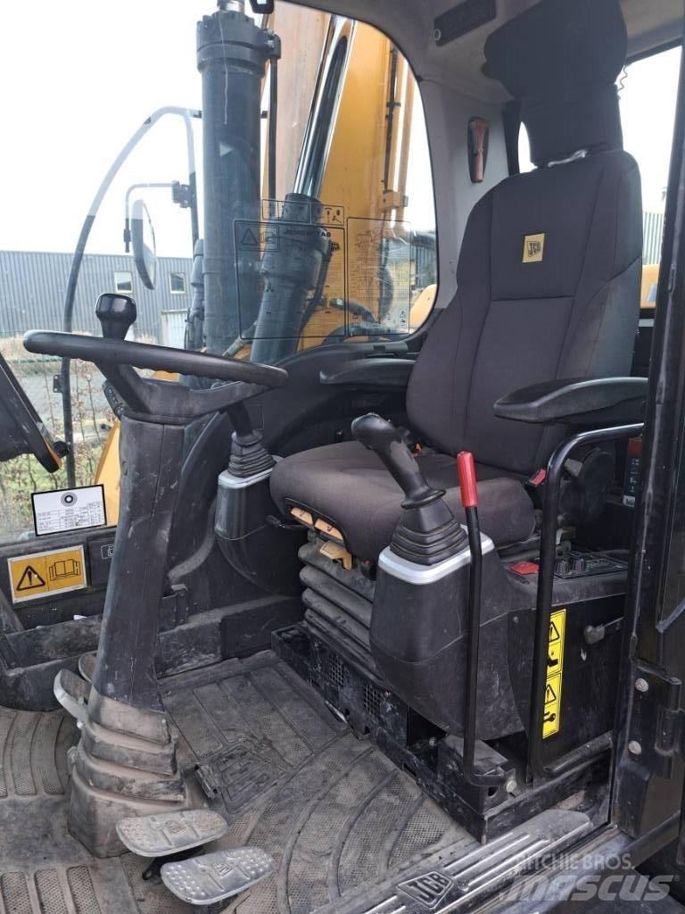JCB JS 145 W Bagri na kolesih
