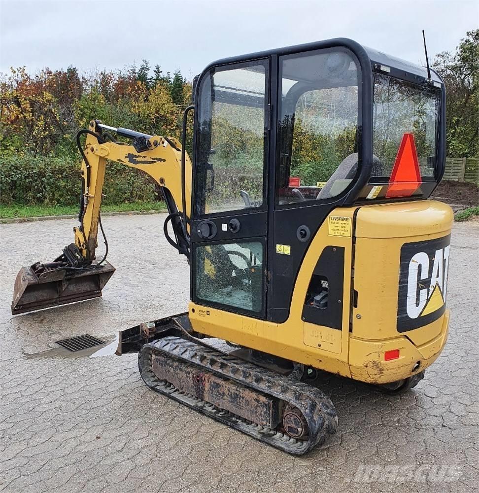 CAT 301.8 C Mini bagri <7t