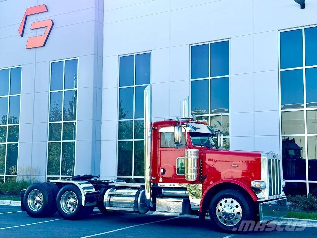 Peterbilt 389 Vlačilci