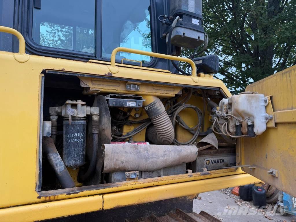 Komatsu D 65 PX-17 Buldožerji goseničarji