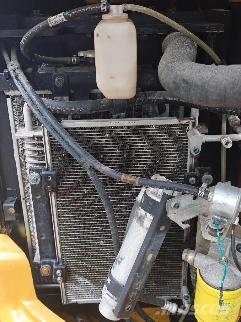 CAT 303.5E Mini bagri <7t