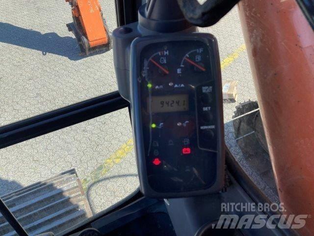 Hitachi ZX225USRLC Bagri goseničarji