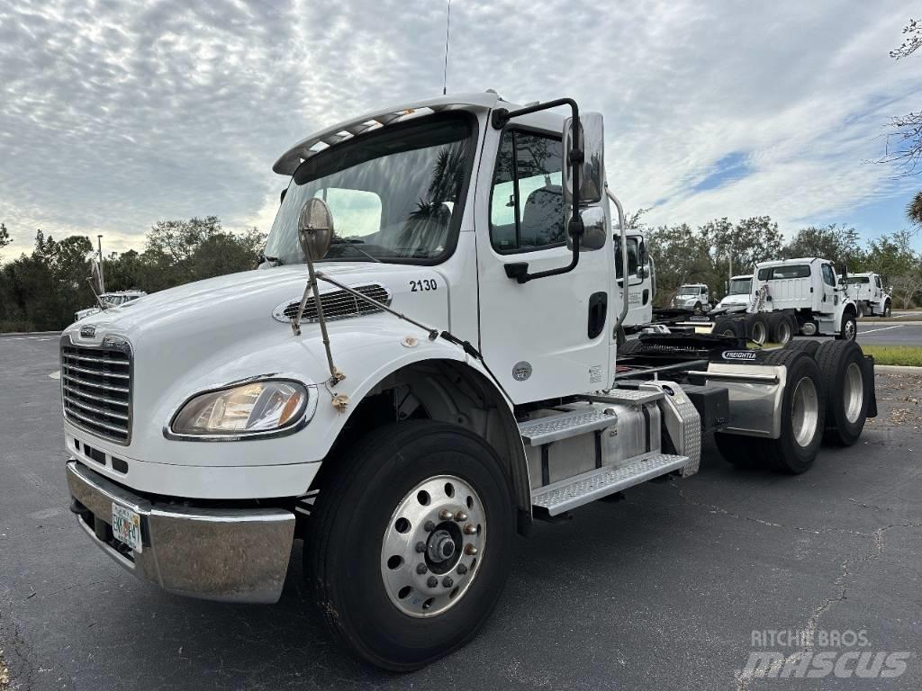 Freightliner M2 Tovornjaki za prevoz pijač