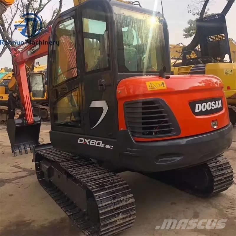Doosan DX 60-9 C Bagri goseničarji