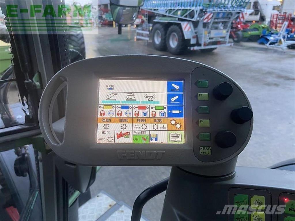 Fendt 820 vario Traktorji