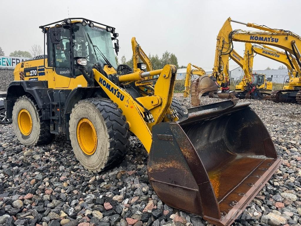 Komatsu WA 270-8 Kolesni nakladalci